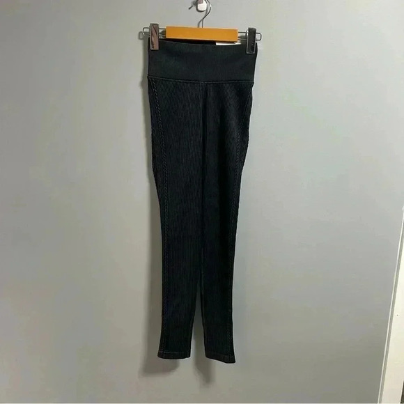 Offline by Aerie Seamless Leggings - Picture 1 of 4